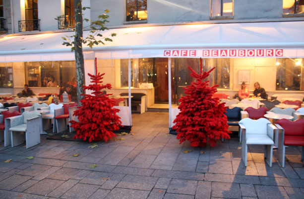 cafe-beaubourg-outside