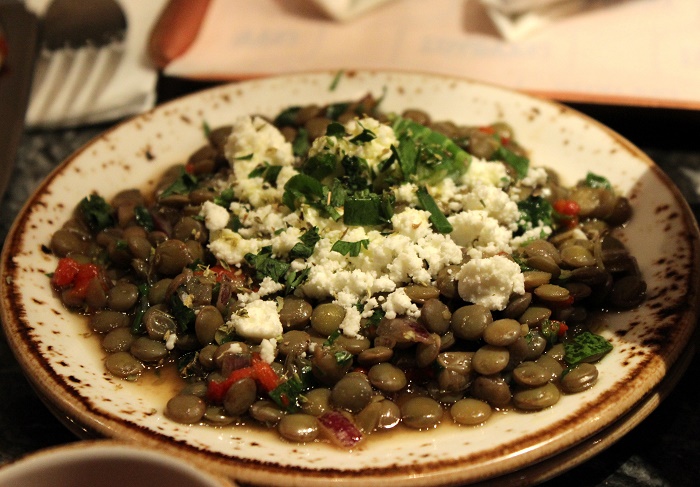 Suvlaki Soho lentils with florina pepper