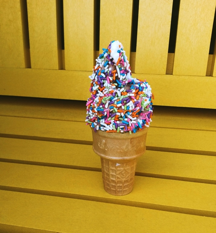 John's Drive-In Montauk ice cream