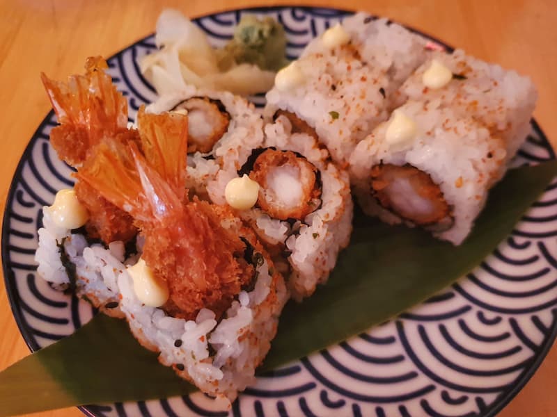 fried prawn uramaki sushi